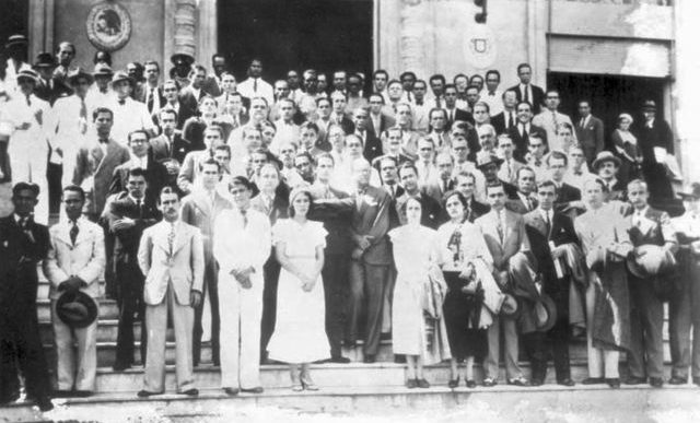 1934 Visita ao jornal A Tarde durante a greve1