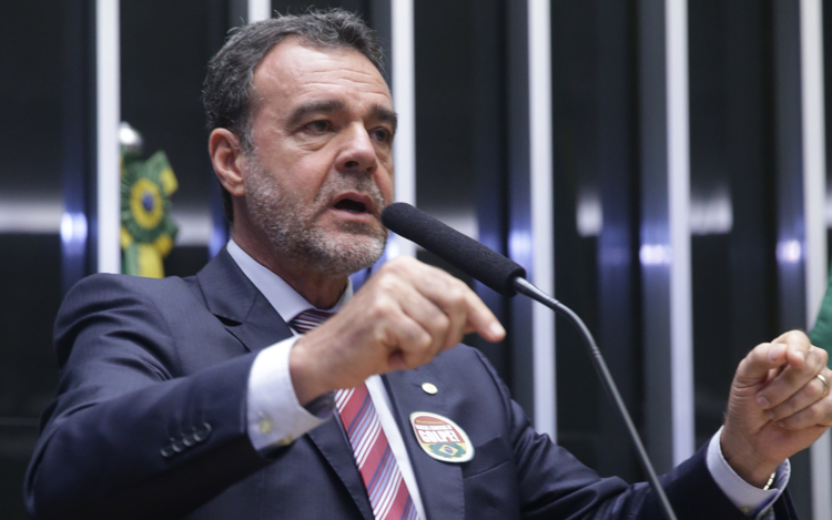 danielalmeida_contraogolpe