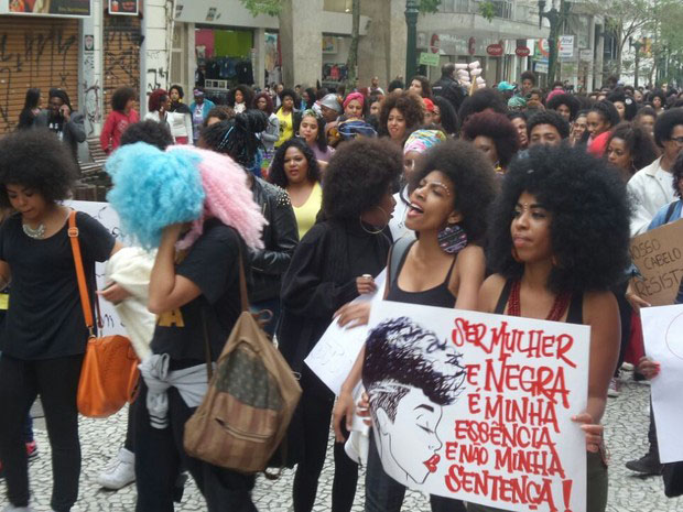 Marcha do orgulho crespo curitiba Foto Tony Mattoso RPC Curitiba