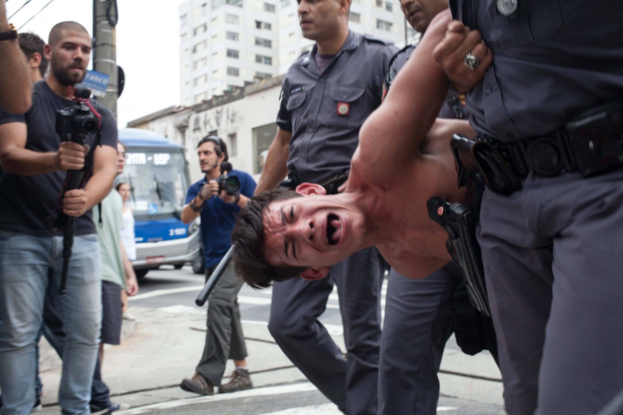 pm paulista prende estudante