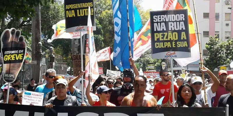 passeata-muspe-greve-servidores-rio