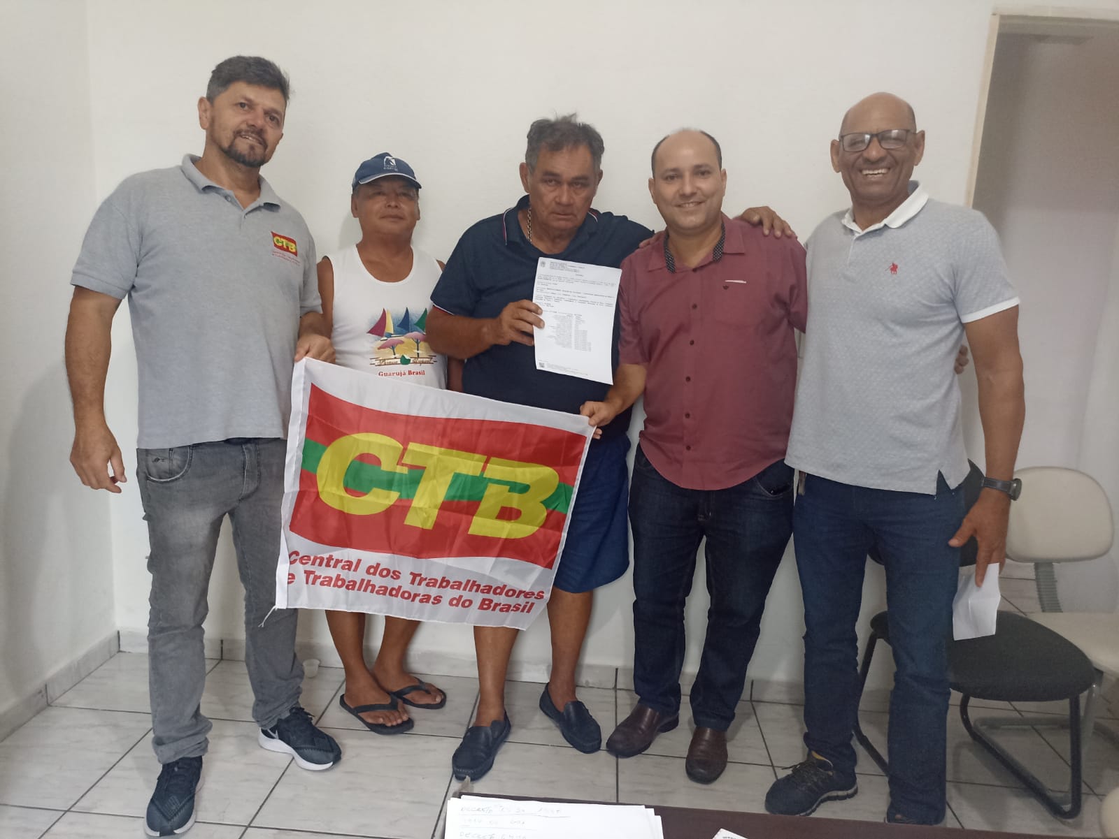 Sinpescatraesp se filia à CTB