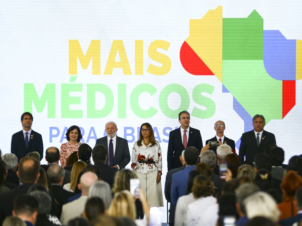 Mais Médicos é relançado